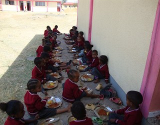 Ez-Group support Ethiopian school