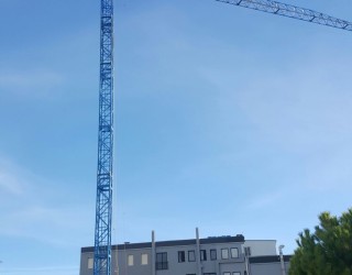 Tower crane rented in Lignano