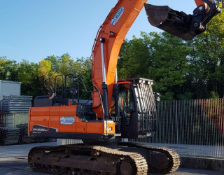 EZ Group nouvelle filiale pour la fourniture de machines Doosan et Bobcat!